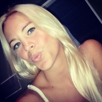 Elli - Swingerclub in Schlat Profil von Elli, 28 Jahre, Swingerclub in Schlat (Baden-Württemberg)