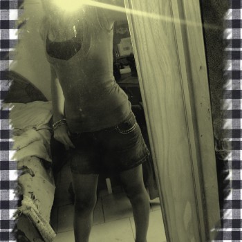 Laureane - Swingerclub in Rielasingen-Worblingen Profil von Laureane, 34 Jahre, Swingerclub in Rielasingen-Worblingen (Baden-Württemberg)